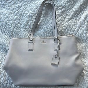 Kate Spade beige, gray tote, fitting a laptop